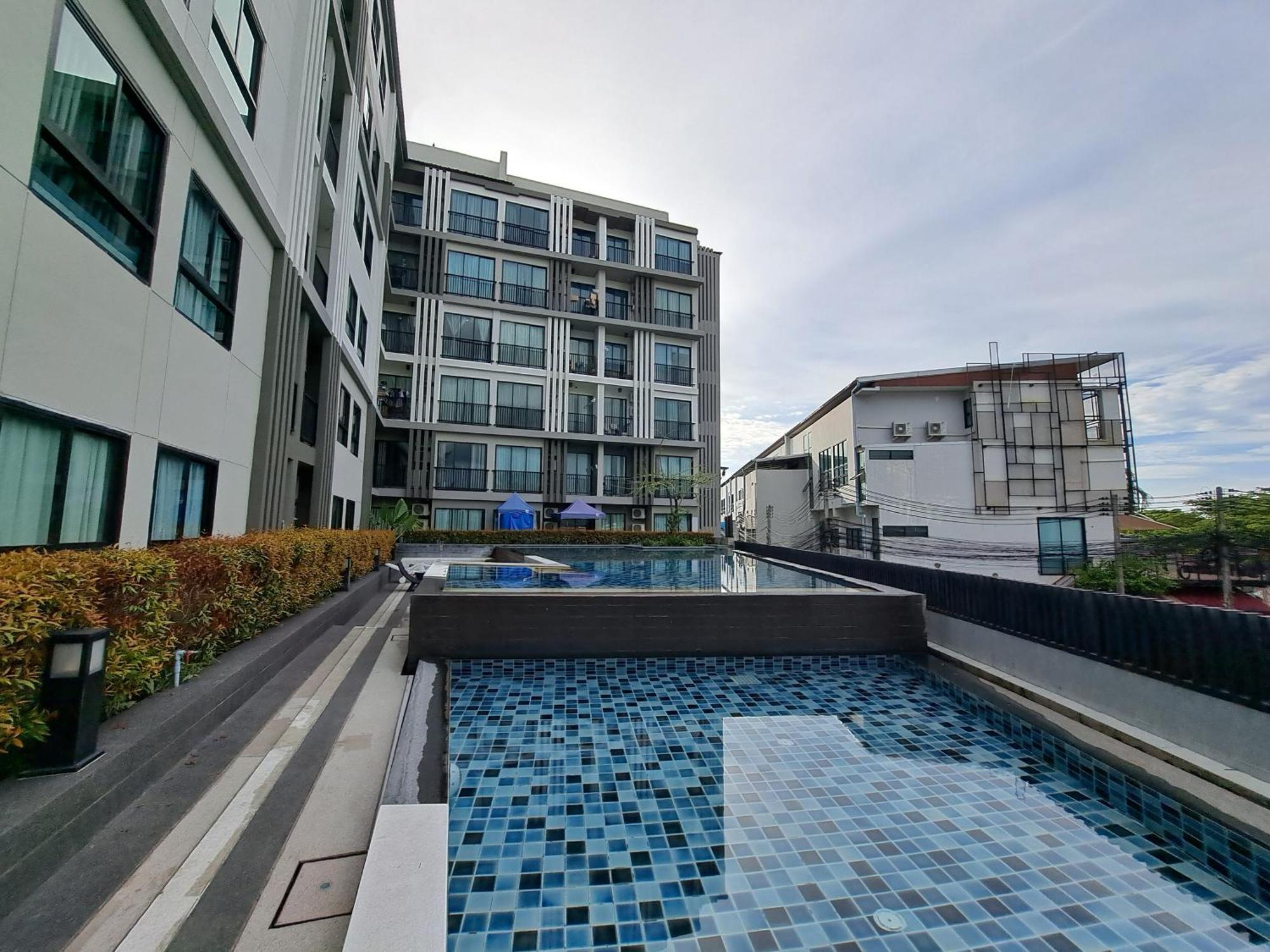 شقة Zcape1 Boat Avenue Phuket المظهر الخارجي الصورة